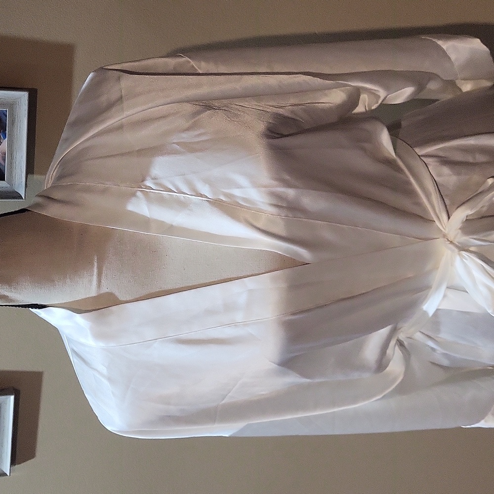 Victoria's Secret Bride Silk Robe - Picture 8 of 14